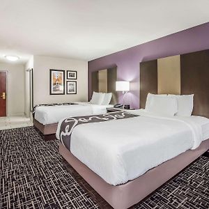 Queen Room Mobility accessible